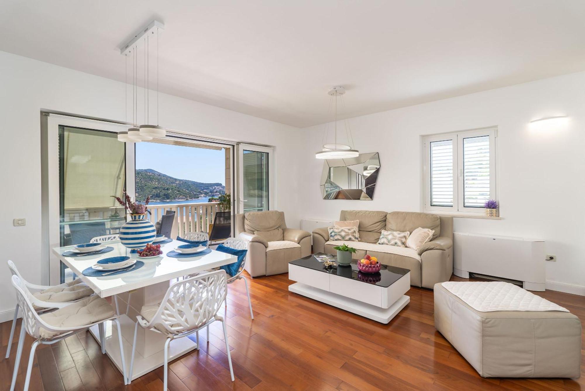 Seaview Elegance Apartment Затон Екстер'єр фото