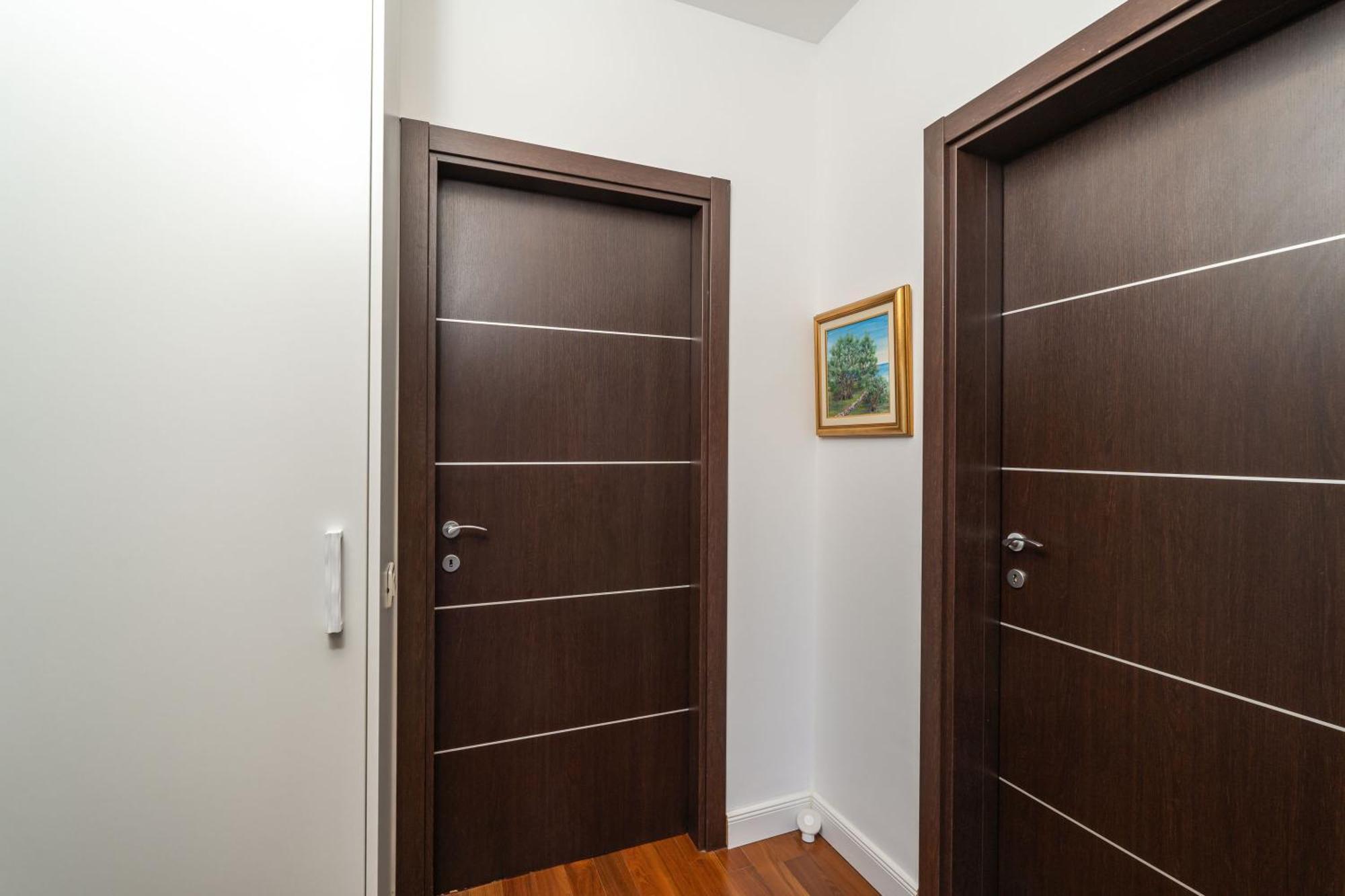 Seaview Elegance Apartment Затон Екстер'єр фото